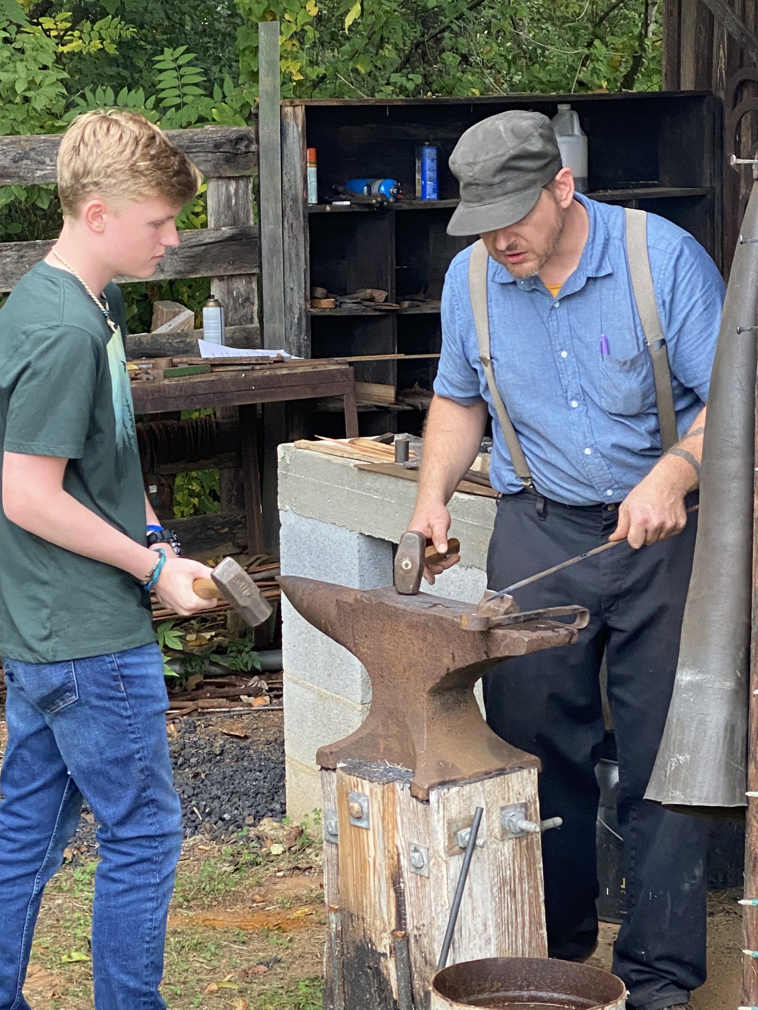 marc-Banks-demonstrating-blacksmithing-1